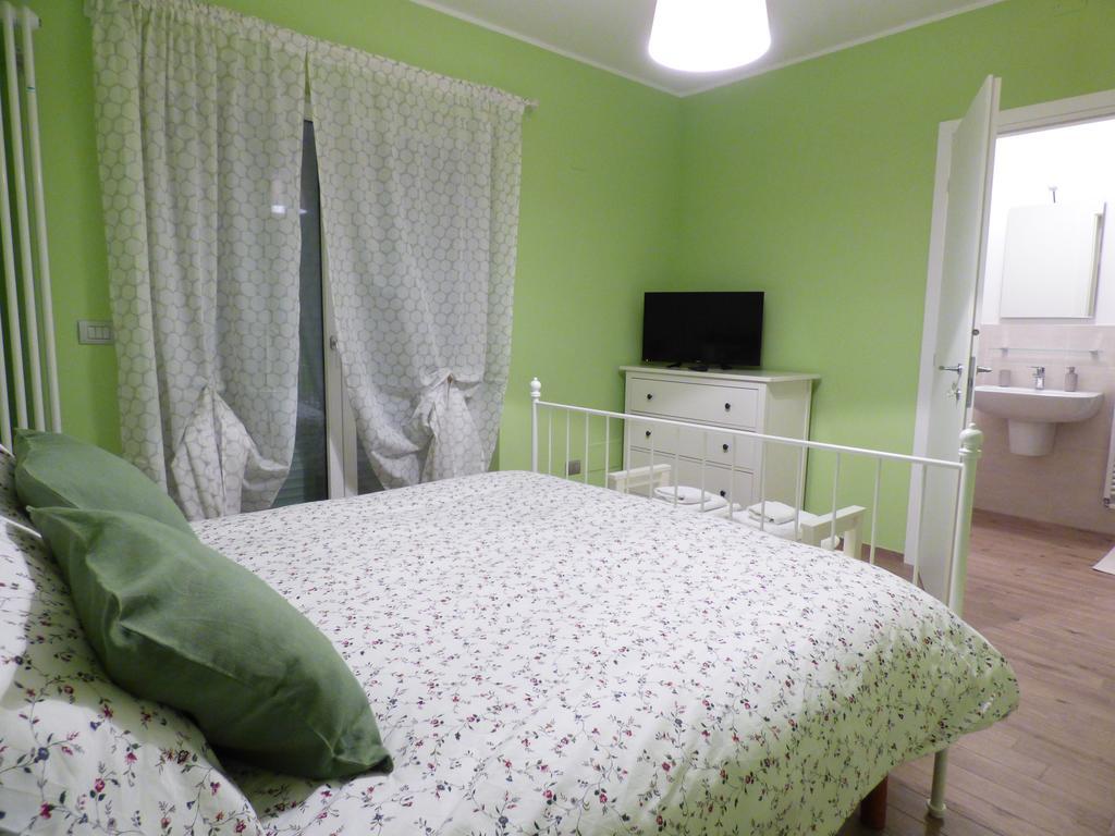 Bed and Breakfast Giravento à Borgo San Dalmazzo Extérieur photo